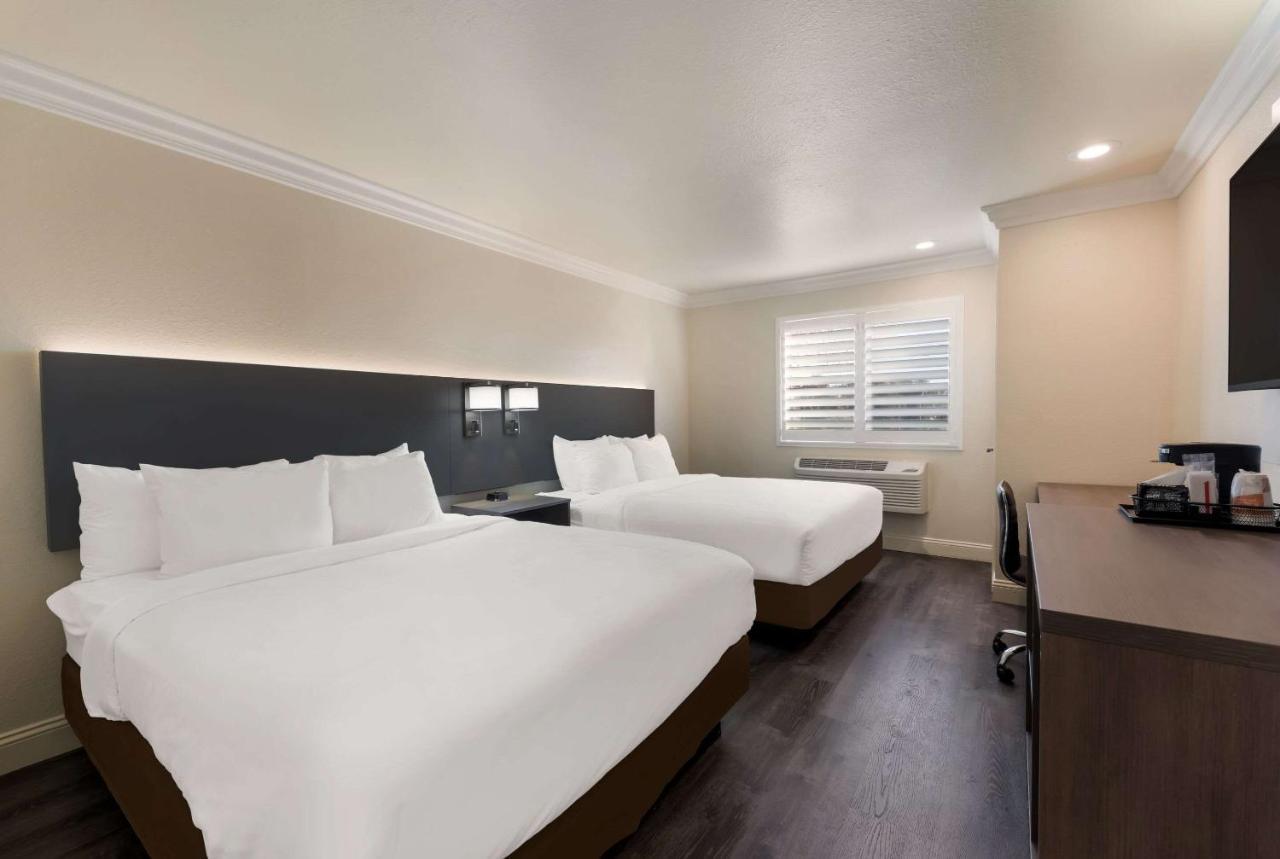 Comfort Inn Gilroy Exterior photo