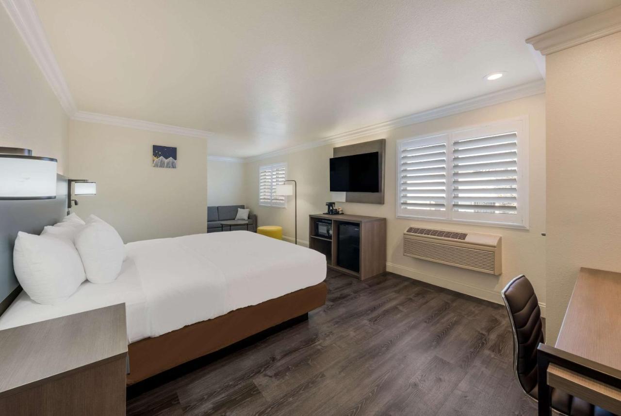 Comfort Inn Gilroy Exterior photo